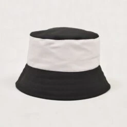 TOFFS Bucket Hat - Black/White