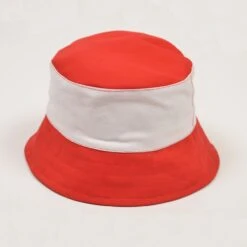 TOFFS Bucket Hat - Red/White
